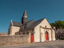Gîte de l'abeille - Église de Coucy-lès-Eppes